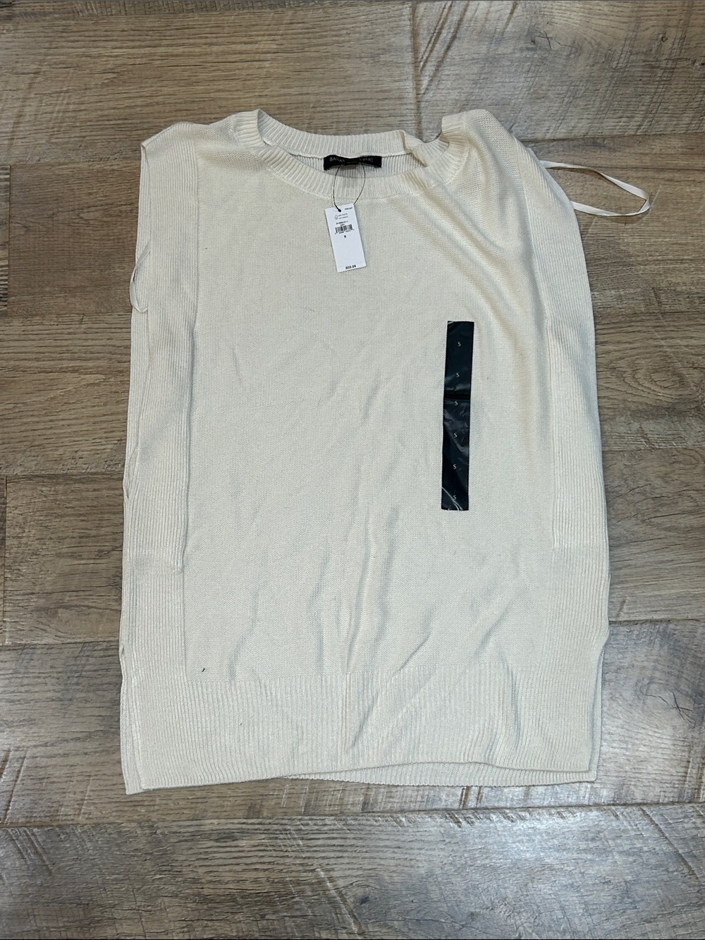 Banana Republic Cream Knit Sleeveless Shell